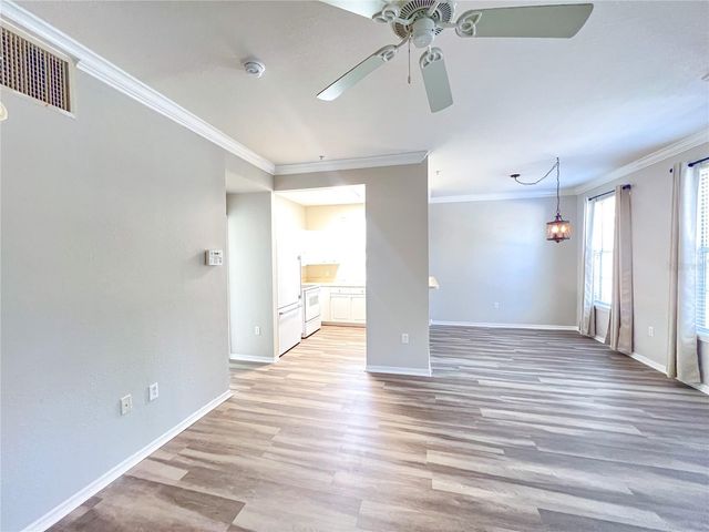 2211 NW 16TH TERRACE 2211, Gainesville, FL 32605