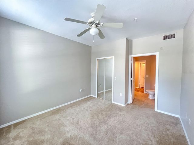 2211 NW 16TH TERRACE 2211, Gainesville, FL 32605