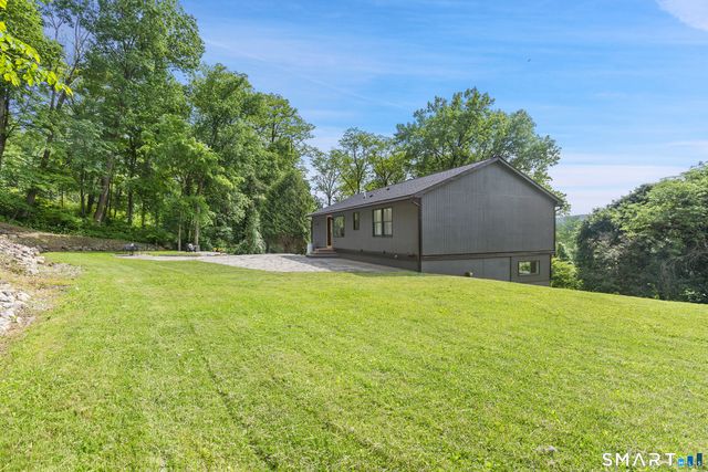15 Morey Road, New Milford, CT 06776
