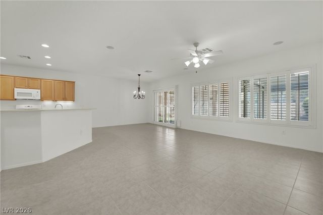 7608 Broadwing Drive, North Las Vegas, NV 89084