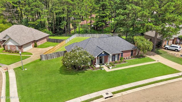105 Brierfield Drive, Madison, MS 39110