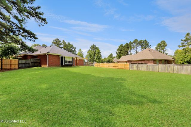 105 Brierfield Drive, Madison, MS 39110