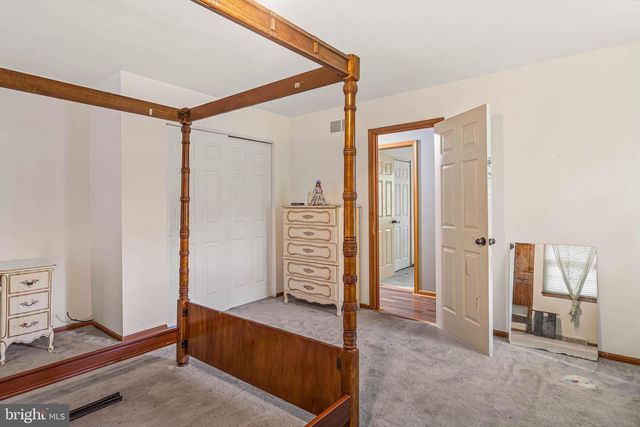 111 COBBLESTONE LN, Dover, DE 19904