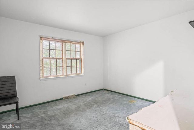 111 COBBLESTONE LN, Dover, DE 19904