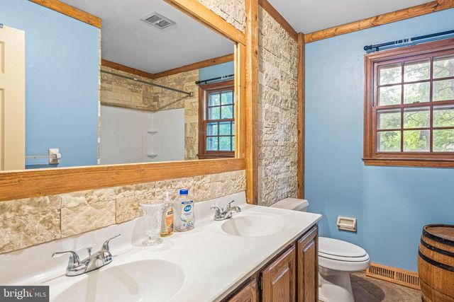 111 COBBLESTONE LN, Dover, DE 19904