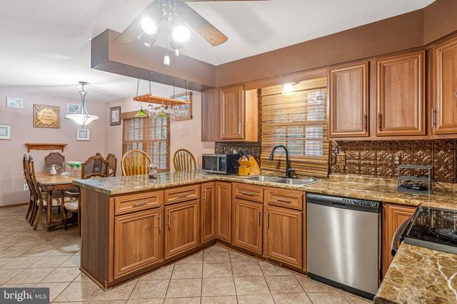 111 COBBLESTONE LN, Dover, DE 19904