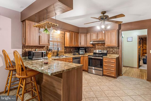 111 COBBLESTONE LN, Dover, DE 19904