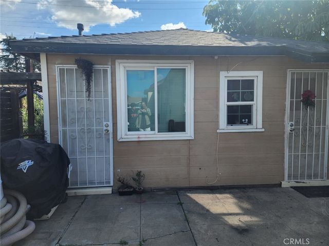 946 S Vancouver Avenue, East Los Angeles, CA 90022