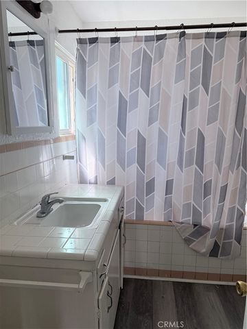 946 S Vancouver Avenue, East Los Angeles, CA 90022