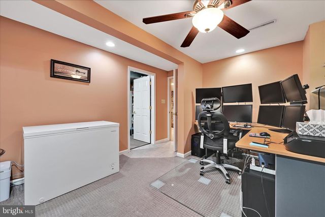 57 WOOD CIR, Reading, PA 19607