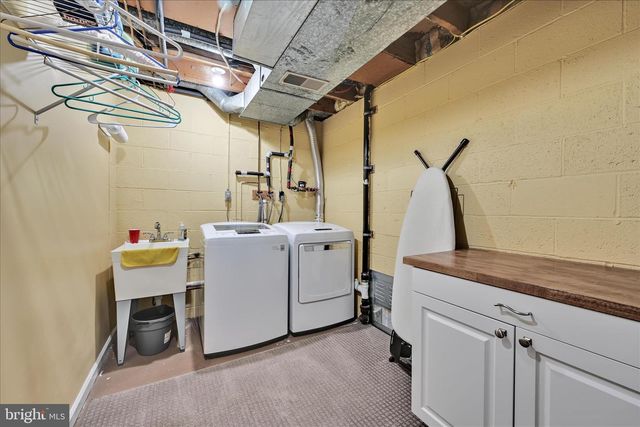 57 WOOD CIR, Reading, PA 19607