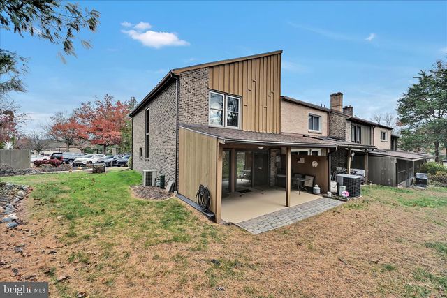 57 WOOD CIR, Reading, PA 19607