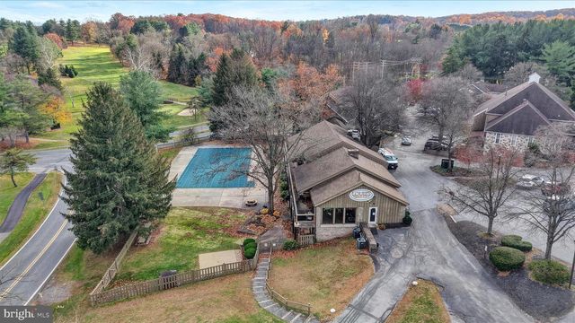 57 WOOD CIR, Reading, PA 19607