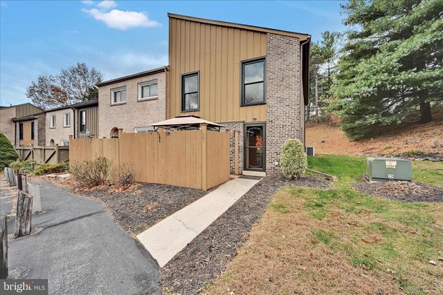 57 WOOD CIR, Reading, PA 19607