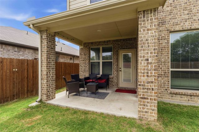 9121 Desert Flora Drive, Fort Worth, TX 76131