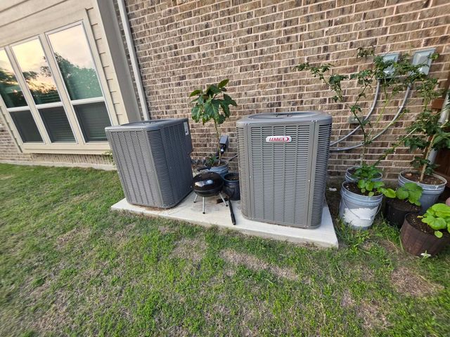 9121 Desert Flora Drive, Fort Worth, TX 76131
