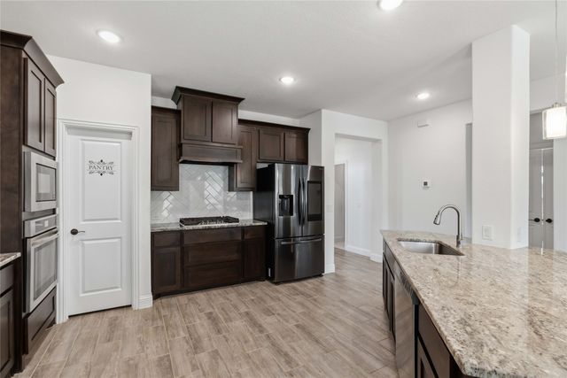9121 Desert Flora Drive, Fort Worth, TX 76131