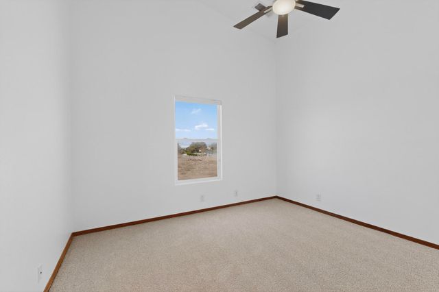 9507 Corona Avenue NE, Albuquerque, NM 87122