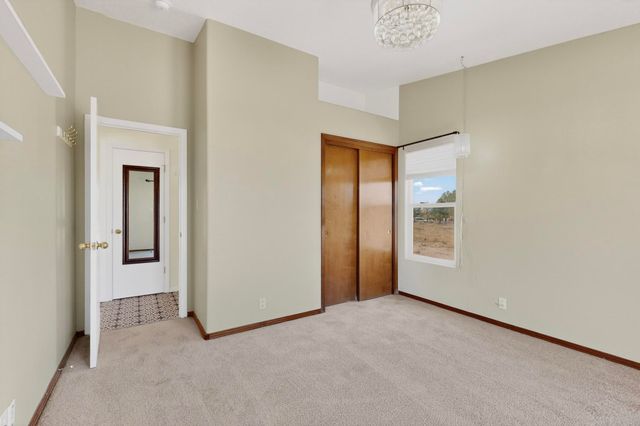 9507 Corona Avenue NE, Albuquerque, NM 87122