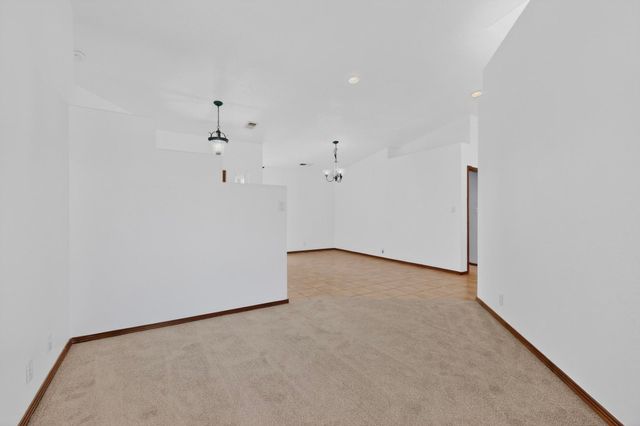 9507 Corona Avenue NE, Albuquerque, NM 87122