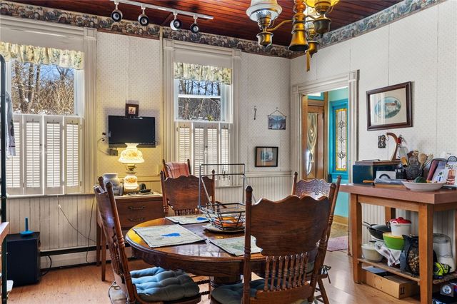 118 Saltarka Ln, Zelienople Boro, PA 16063