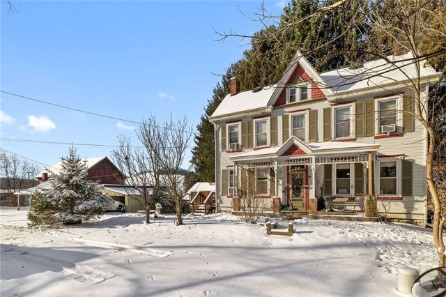 118 Saltarka Ln, Zelienople Boro, PA 16063