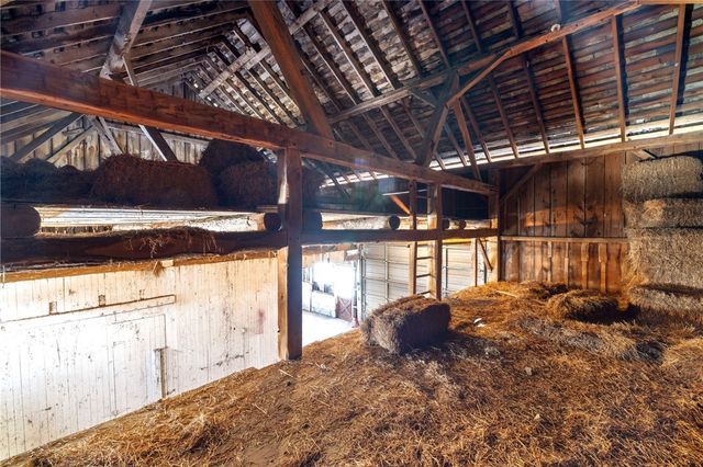 118 Saltarka Ln, Zelienople Boro, PA 16063