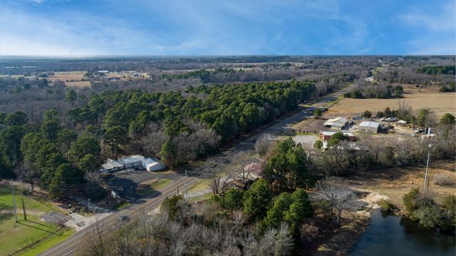 700 Greenville Hwy, Mineola, TX 75773