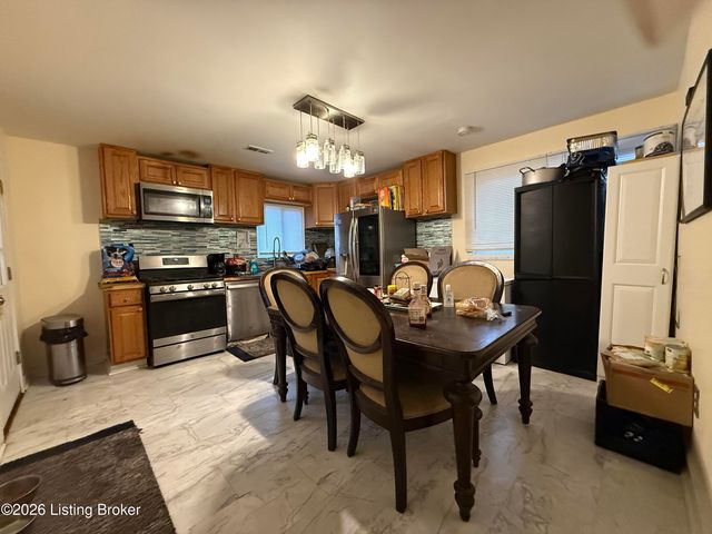 2318 Bolling Ave, Louisville, KY 40210