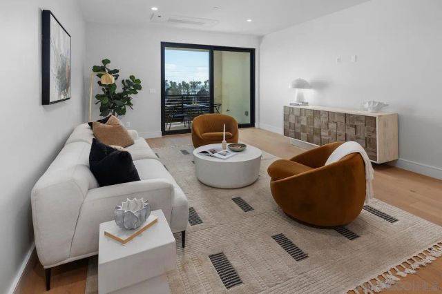 4208 Tonopah St, San Diego, CA 92110