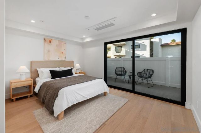 4208 Tonopah St, San Diego, CA 92110