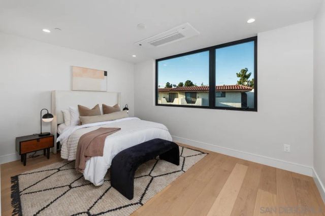 4208 Tonopah St, San Diego, CA 92110