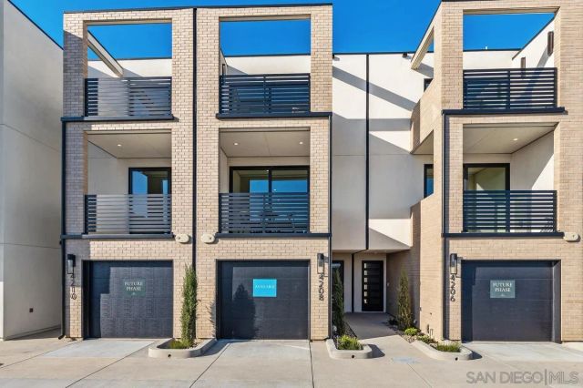 4208 Tonopah St, San Diego, CA 92110