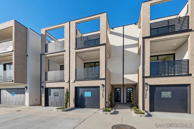 4208 Tonopah St, San Diego, CA 92110