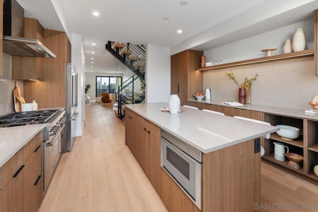 4208 Tonopah St, San Diego, CA 92110