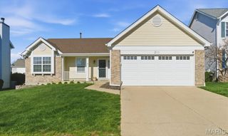 211 Cheval Square Drive, Chesterfield, MO 63005