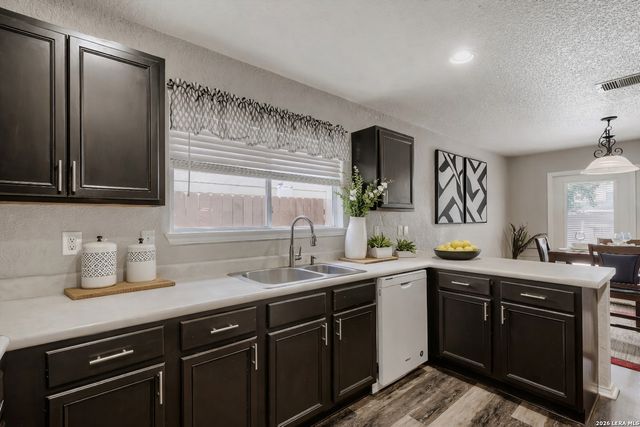 6231 DONELY PL, San Antonio, TX 78247