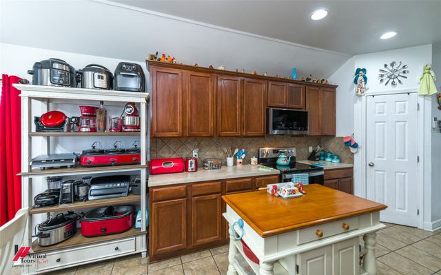 2302 Tallgrass, Bossier City, LA 71111