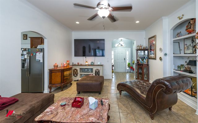 2302 Tallgrass, Bossier City, LA 71111
