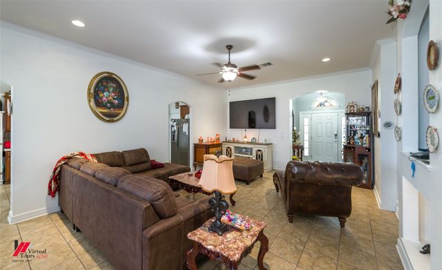 2302 Tallgrass, Bossier City, LA 71111