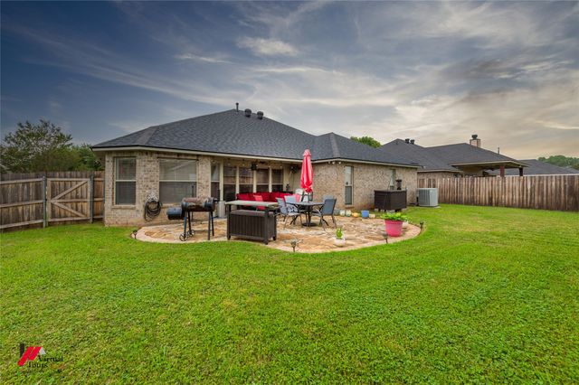 2302 Tallgrass, Bossier City, LA 71111