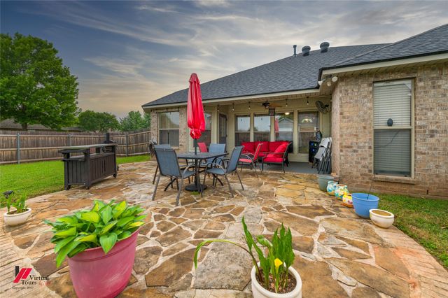2302 Tallgrass, Bossier City, LA 71111