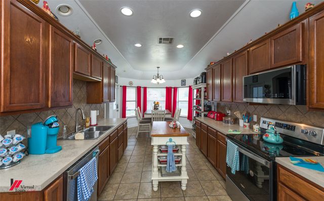 2302 Tallgrass, Bossier City, LA 71111