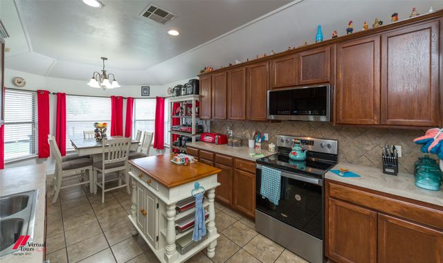 2302 Tallgrass, Bossier City, LA 71111