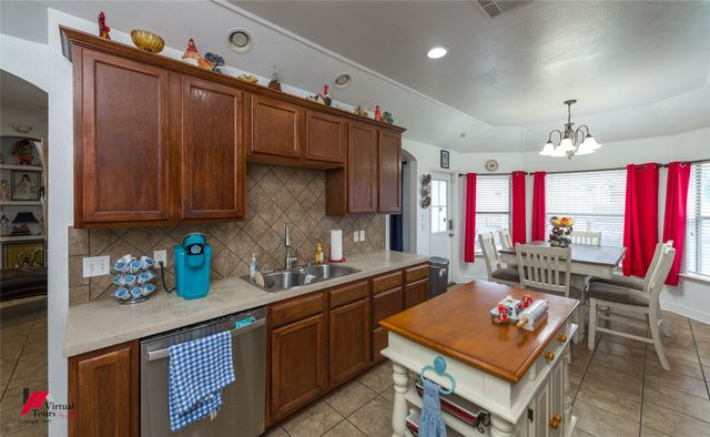 2302 Tallgrass, Bossier City, LA 71111