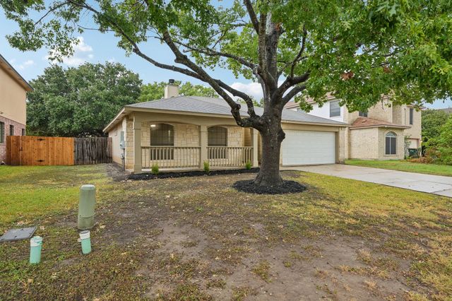 500 Britni LOOP, Kyle, TX 78640