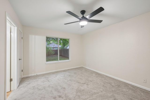 500 Britni LOOP, Kyle, TX 78640