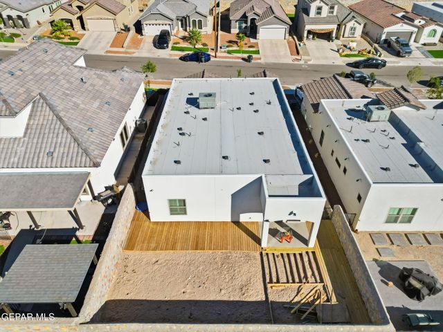 281 GLENLIVET Way, El Paso, TX 79928