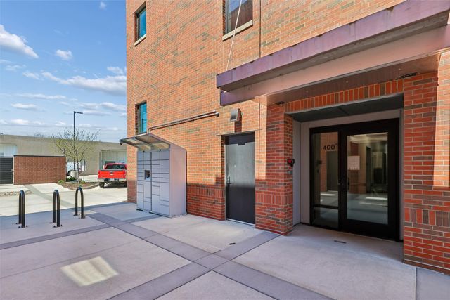 400 SW 7th Street 203, Des Moines, IA 50309