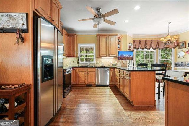 1313 Amberwood Drive, Woodstock, GA 30189